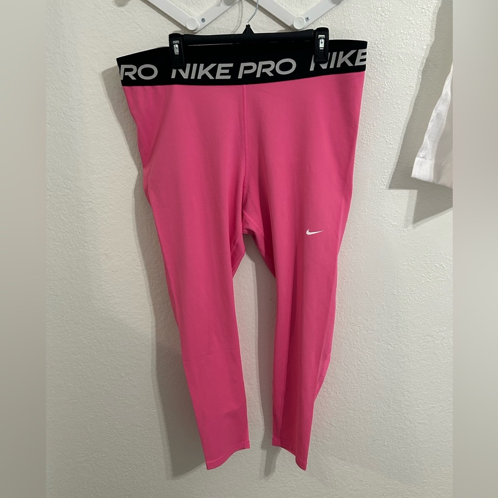 Nike Pro Dri-Fit Leggings - image 2